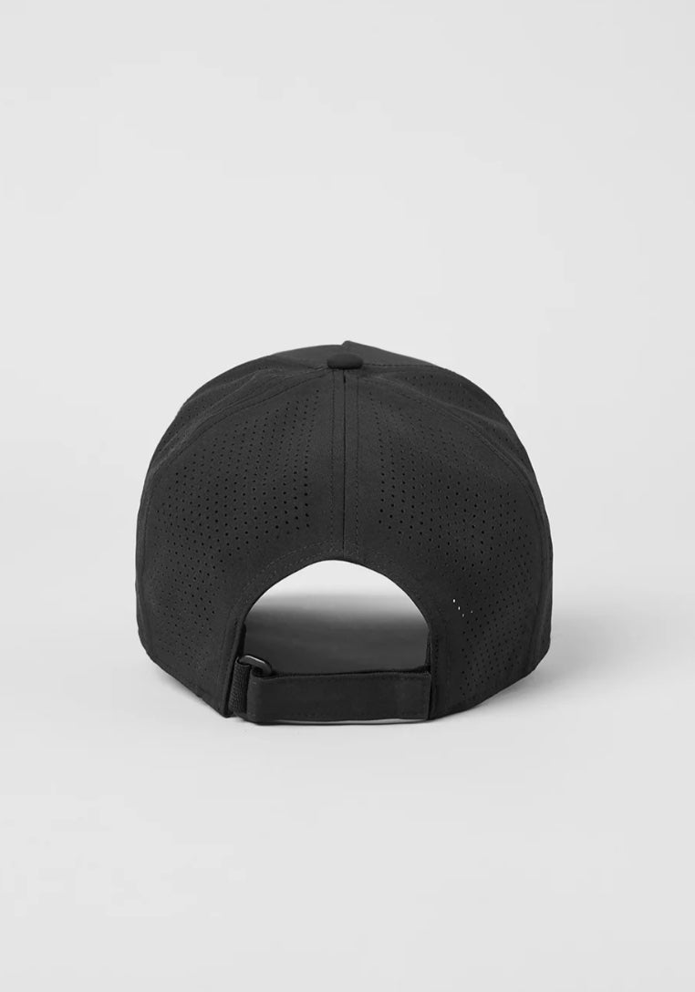 Performance District Trucker Black